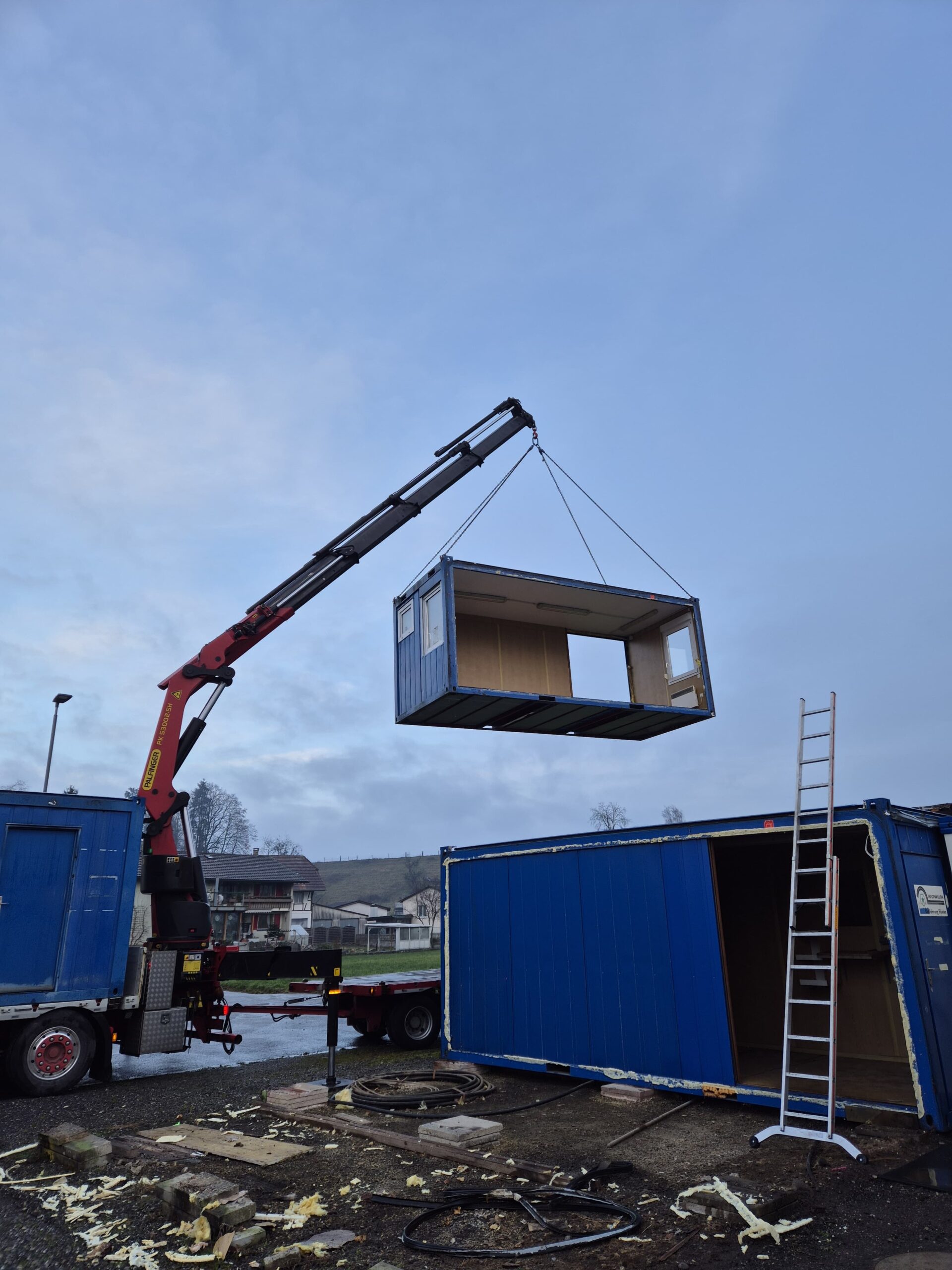 Von der Gefahr zur Chance: Container weichen Clubhausplänen
